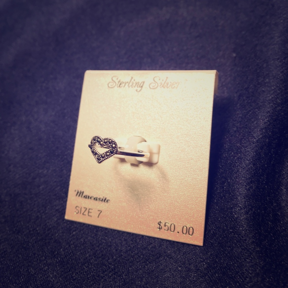 RING- SIZE 7